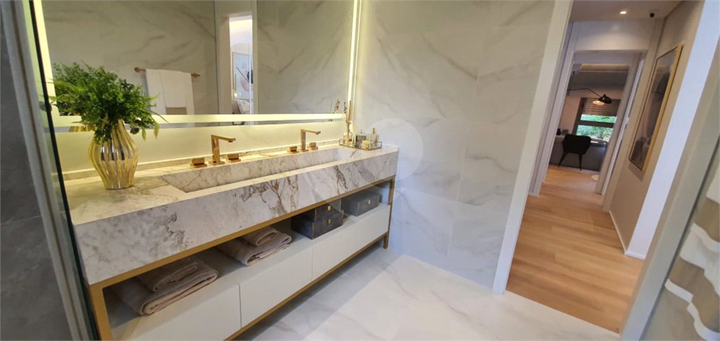 Apartamento à venda com 3 suítes em Brooklin Paulista, São Paulo, SP