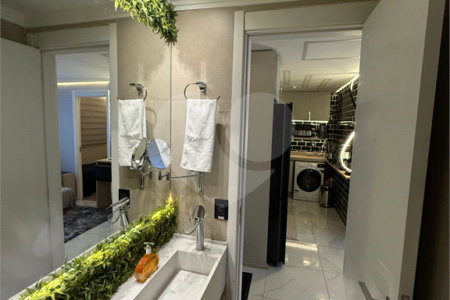 Apartamento à venda com 2 quartos em Santo Amaro, São Paulo, SP
