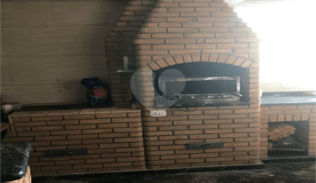 Casa Térrea à venda com 3 quartos, sendo 2 suítes,  em Vila Gustavo, São Paulo, SP