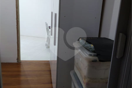 Apartamento à venda com 2 quartos, sendo 1 suíte, no Centro, São Paulo, SP