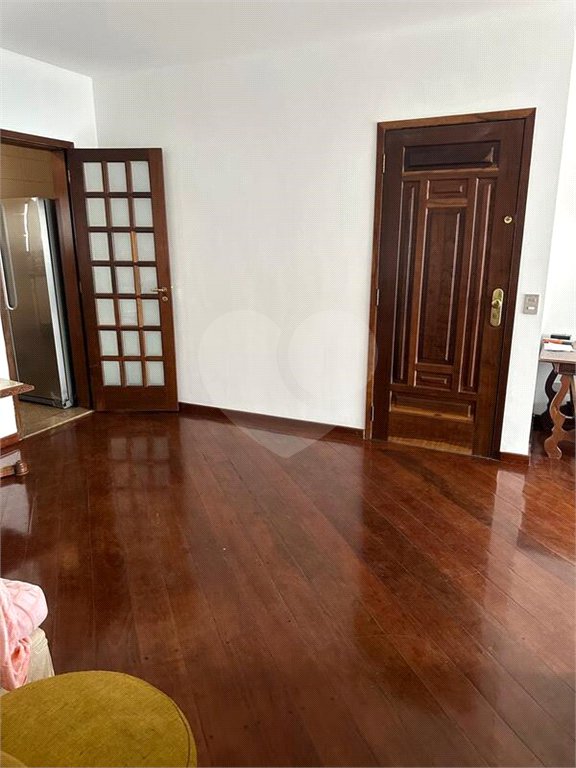 Apartamento para alugar com 4 quartos, sendo 2 suítes,  em Real Parque, São Paulo, SP