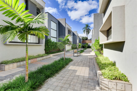 Casa à venda com 4 suítes no condomínio Jamestown, São Paulo - SP