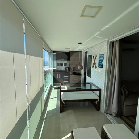 Apartamento à venda com 3 quartos, sendo 1 suíte, em Canto do Forte, Praia Grande, SP