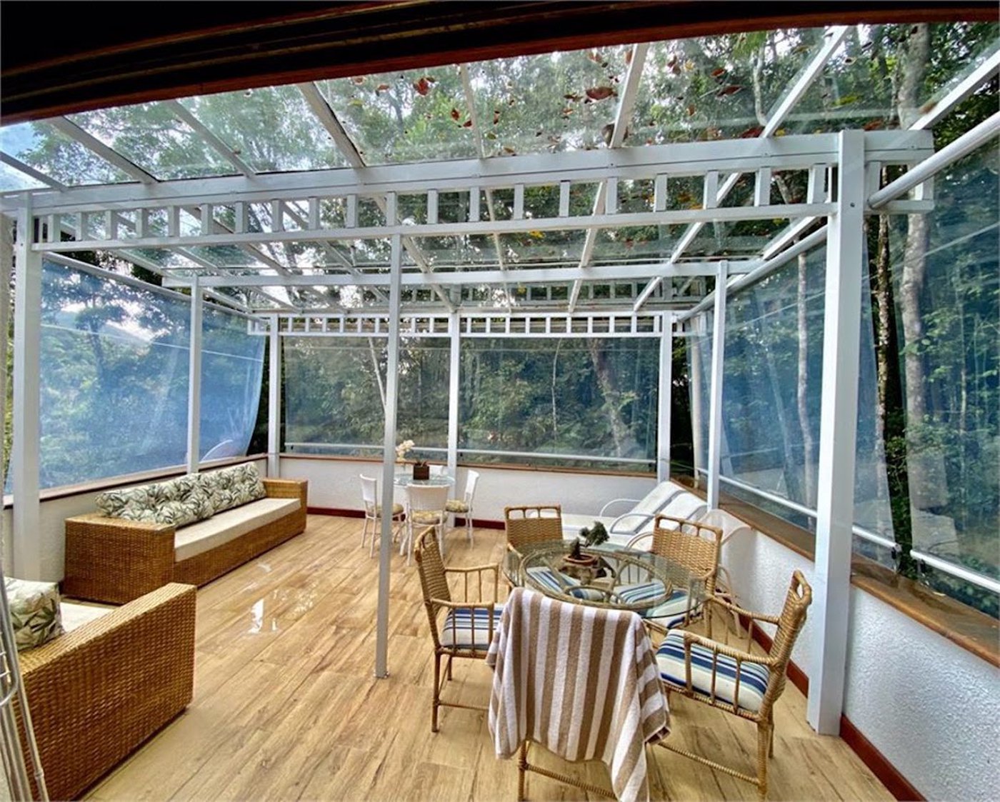 Casa Residencial à venda, ,  - CA0142.
