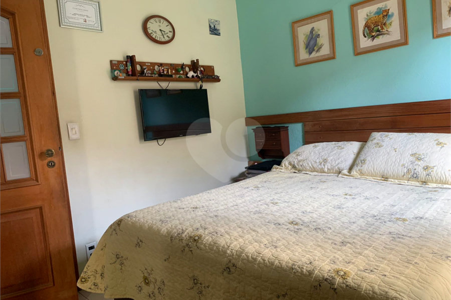 Casa Térrea à venda com 3 quartos, sendo 1 suíte, em Horto, São Paulo, SP