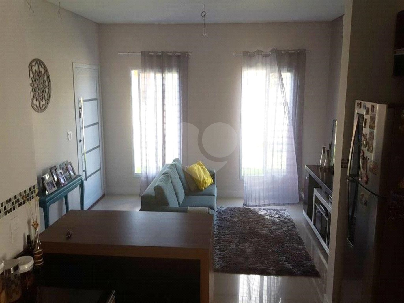 Casa à venda com 4 quartos, sendo 2 suítes, no condomínio Village Ipanema, Araçoiaba da Serra - SP