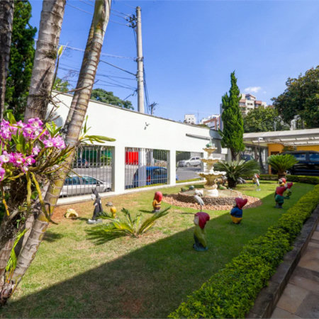 Casa Térrea à venda com 4 suítes em Alto da Lapa, São Paulo, SP
