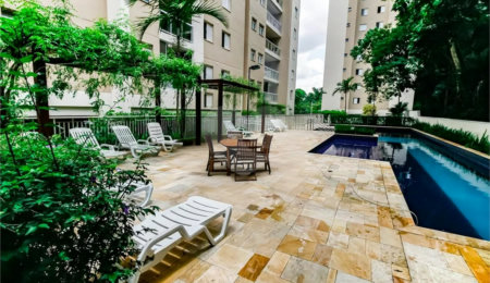 Apartamento à venda com 3 quartos, sendo 1 suíte,  em Lar São Paulo, São Paulo, SP