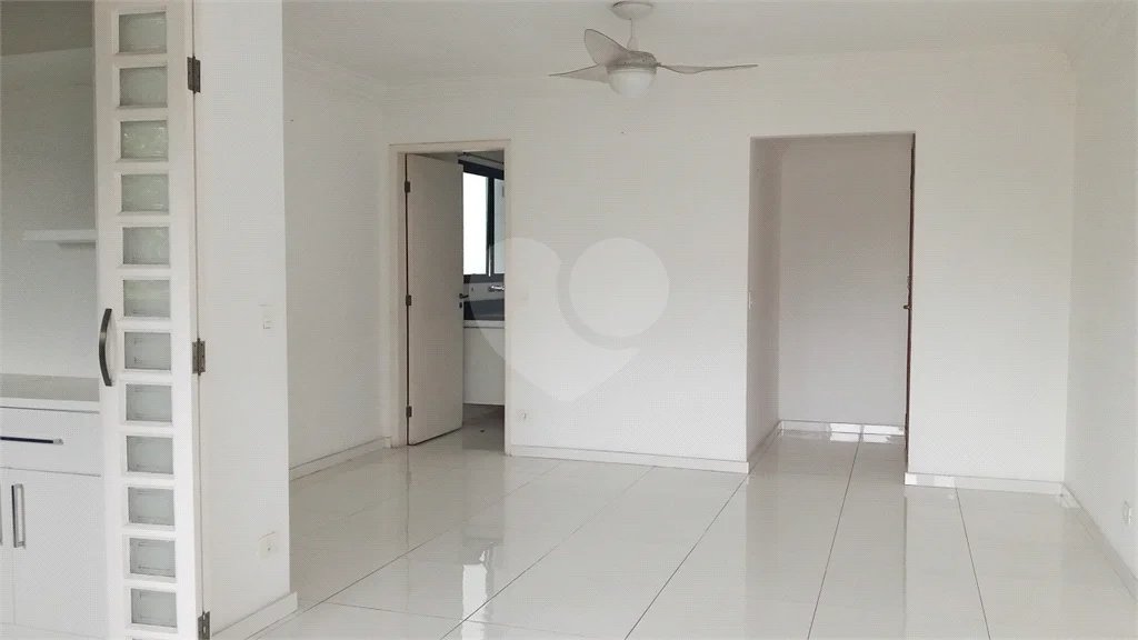 Apartamento à venda ou para alugar com 4 quartos, sendo 2 suítes,  em Vila Sônia, São Paulo, SP