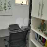 Apartamento à venda com 3 quartos, sendo 1 suíte, em Jardim Marajoara, São Paulo, SP