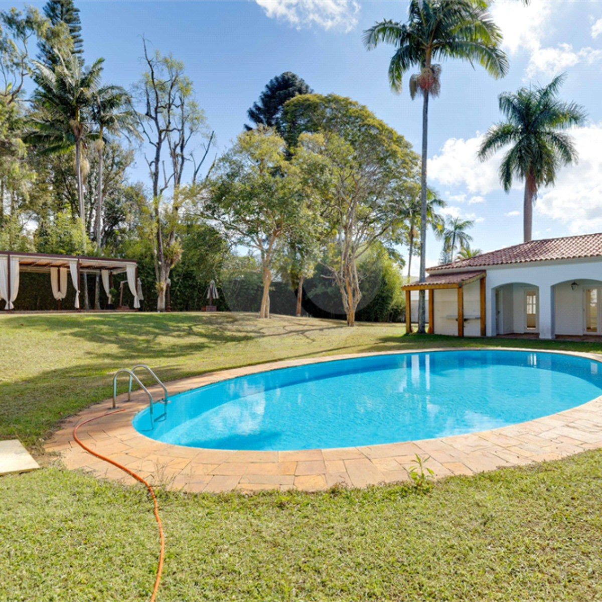 Casa à venda com 4 suítes em Chácara Flora, São Paulo, SP