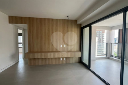 Apartamento à venda com 2 suítes em Pinheiros, São Paulo, SP