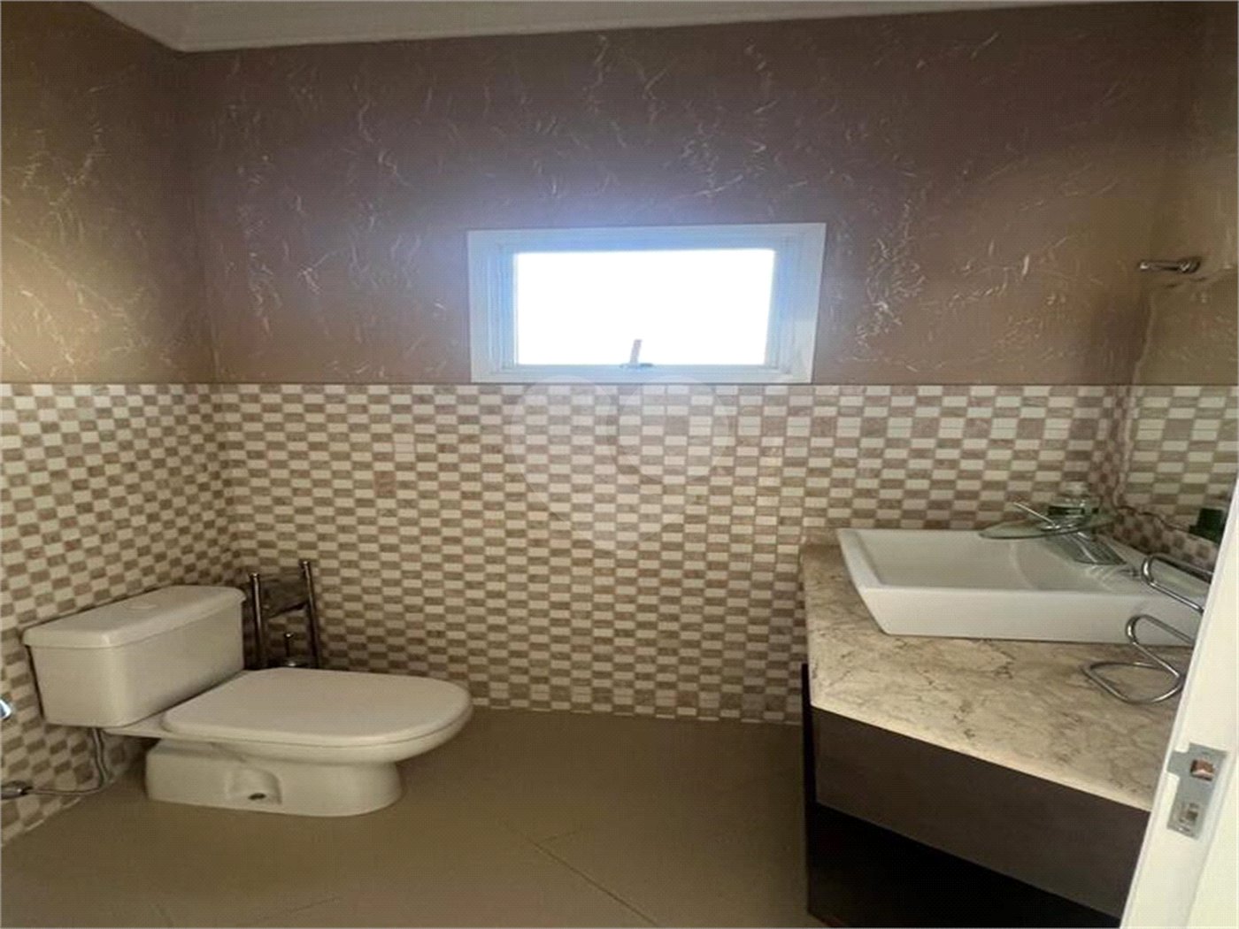 Casa à venda com 4 suítes no condomínio Jardim Residêncial da Villa Suiça, Indaiatuba - SP