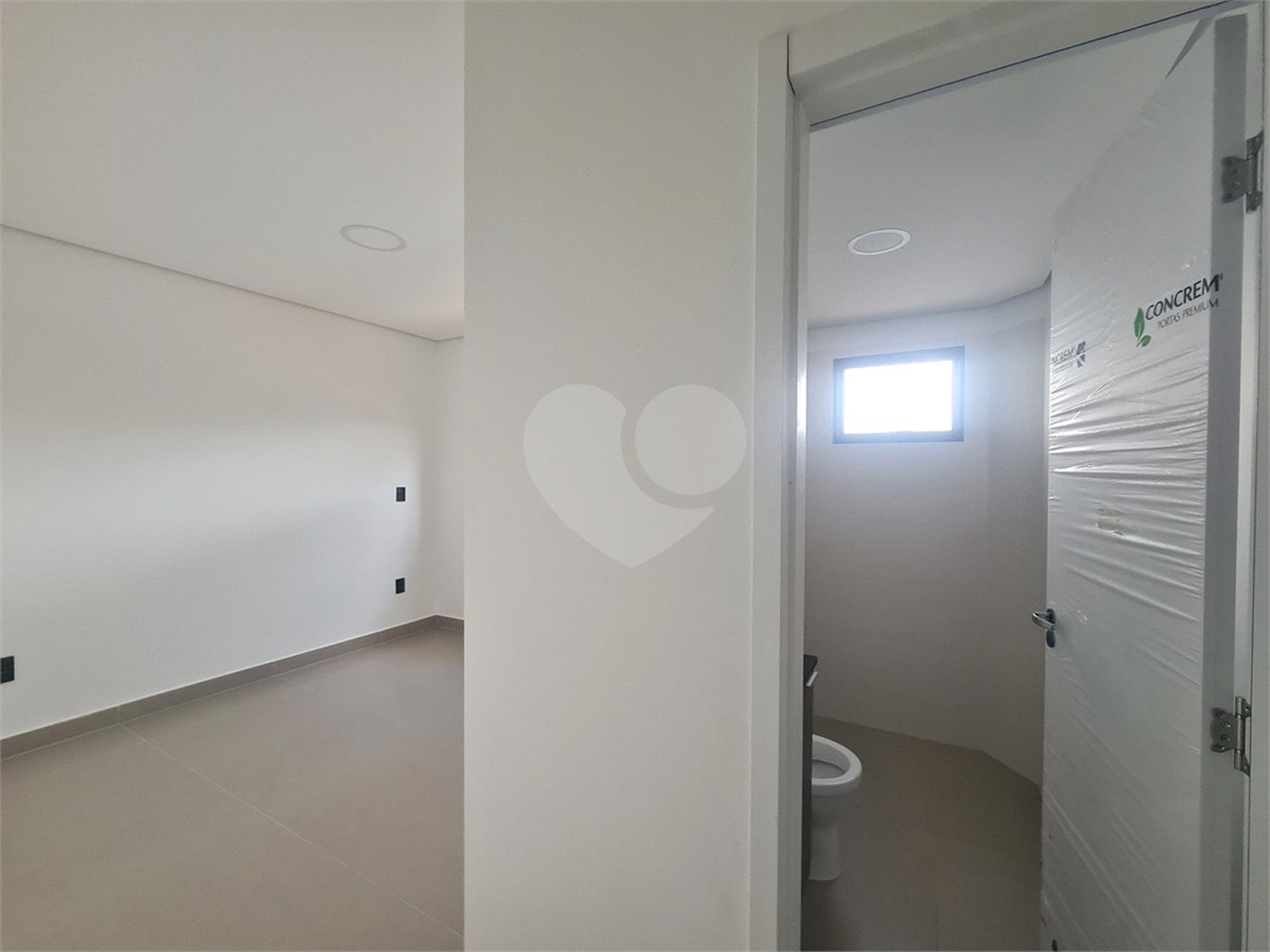 Apartamento à venda com 3 quartos, sendo 1 suíte, em Jardim Refúgio, Sorocaba, SP