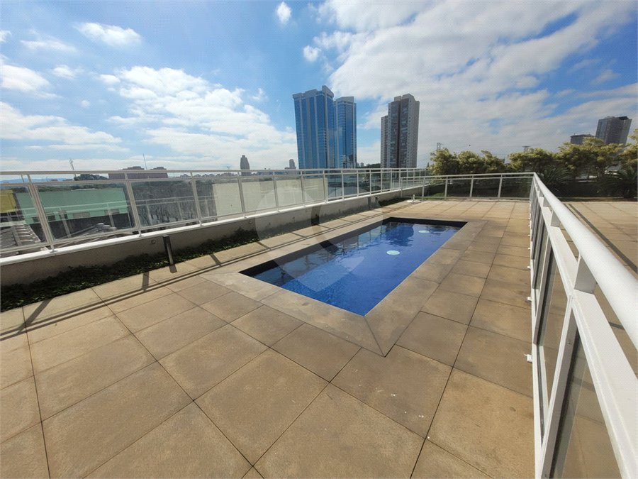 Apartamento à venda com 3 quartos, sendo 1 suíte, em Barra Funda, São Paulo, SP