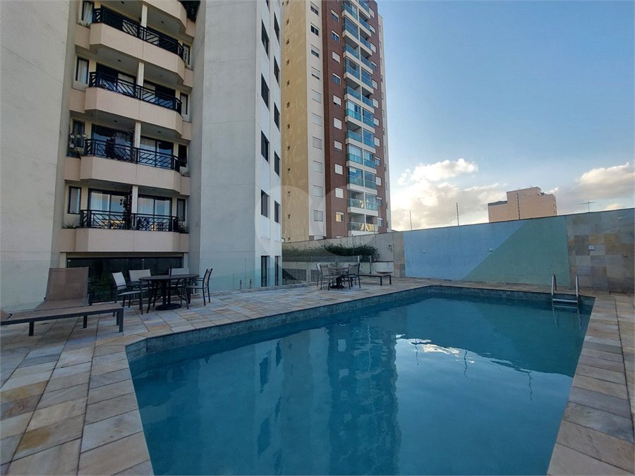 Apartamento à venda com 3 quartos, sendo 1 suíte, em Lapa, São Paulo, SP