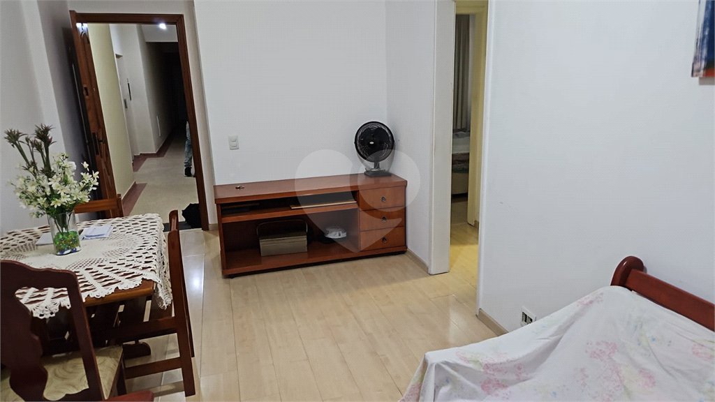 Apartamento à venda ou para alugar com 2 quartos em Rio Comprido, Rio de Janeiro, RJ