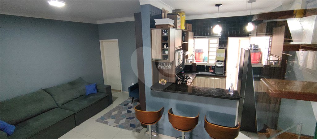 Casa à venda com 2 quartos, sendo 1 suíte, em Jardim Nair Maria, Salto, SP