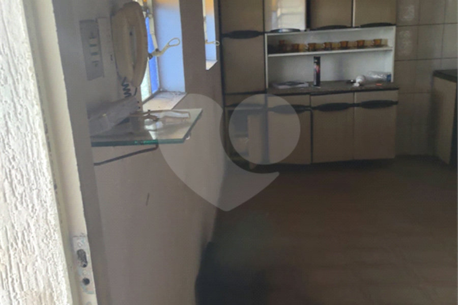 Casa à venda com 3 quartos em Horto, São Paulo, SP