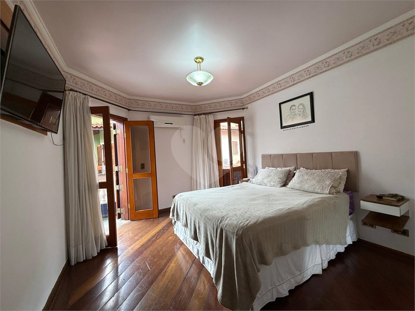 Casa à venda ou para alugar com 3 quartos, sendo 1 suíte, no condomínio Da Serra, São Paulo - SP