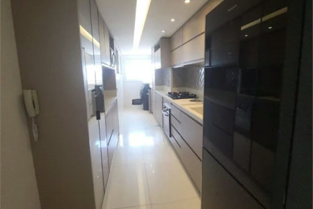 Apartamento à venda com 3 quartos, sendo 1 suíte,  em Jardim Vazani, São Paulo, SP