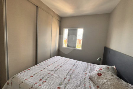 Apartamento com 77m² , 2 dormitórios , sendo 1 suíte , 2 vagas de garagem , a venda no bairro Rudge Ramos.