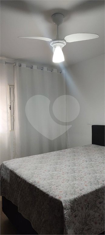 Sobrado à venda com 3 quartos em Vila Maria de Maggi, Suzano, SP