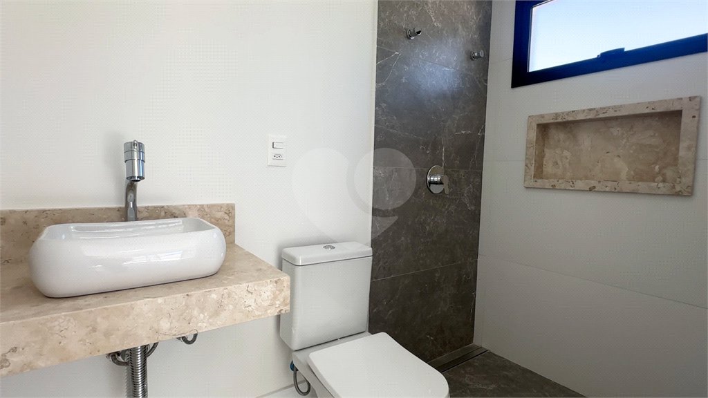 Casa à venda com 5 suítes no condomínio Terras de Mont Serrat, Salto - SP