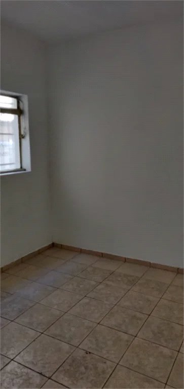 Casa à venda com 3 quartos em Água Branca, São Paulo, SP