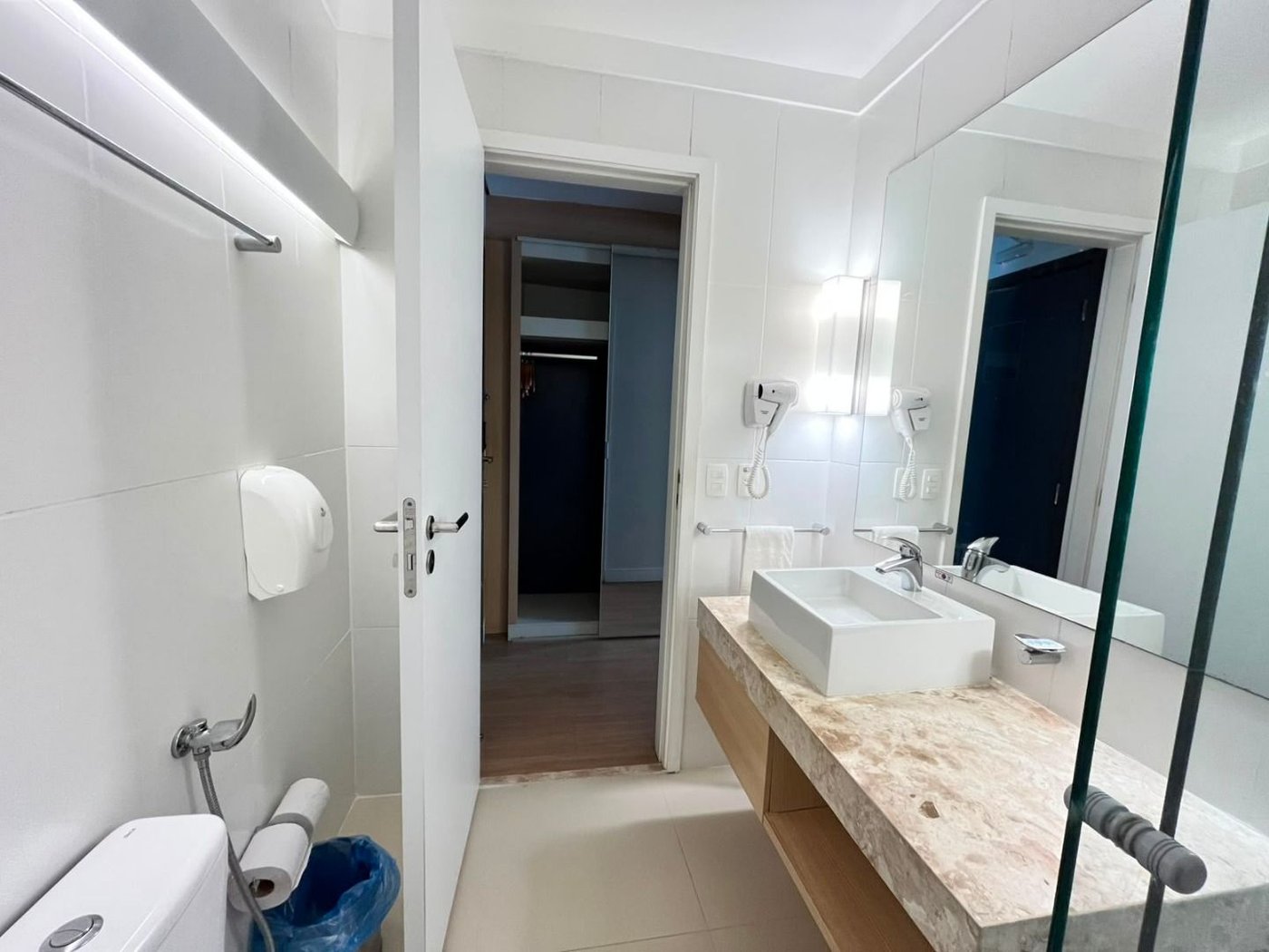 Studio com 1 dormitório à venda, 27 m² por R$ 395.000,00 - Gonzaga - Santos/SP