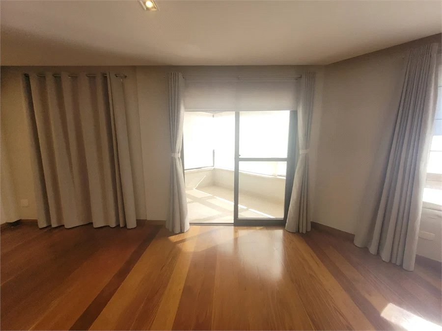 Apartamento à venda com 3 quartos, sendo 2 suítes, em Vila Leopoldina, São Paulo, SP