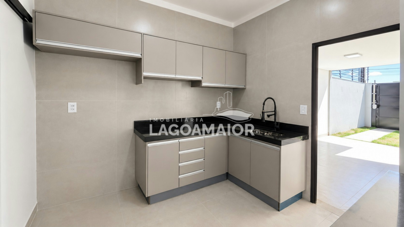 Casa à venda com 3 quartos, sendo 1 suíte,  em Jardim dos Ipês, Três Lagoas, MS