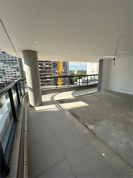 Apartamento à venda com 3 suítes em Butantã, São Paulo, SP