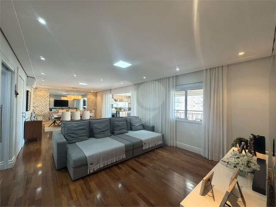Apartamento à venda com 3 suítes em Jardim Marajoara, São Paulo, SP