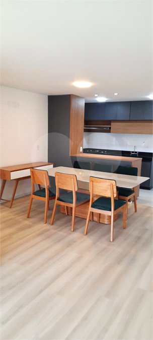 Apartamento à venda com 3 quartos, sendo 1 suíte, em Vila Assunção, Santo André, SP
