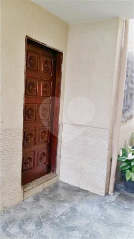 Sobrado à venda com 4 quartos, sendo 3 suítes, em Vila Nova Cachoeirinha, São Paulo, SP