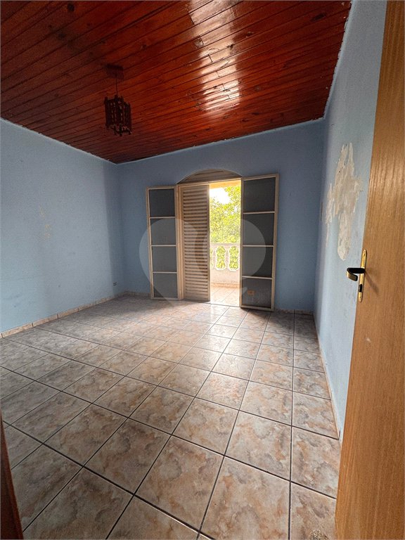 Sobrado para alugar com 3 quartos em Jardim São Vicente, São Paulo, SP