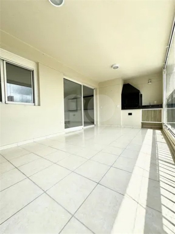 Apartamento à venda com 3 suítes em Parque Residencial Aquarius, São José dos Campos, SP