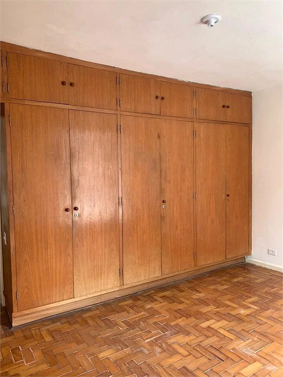 Sobrado à venda com 3 quartos em Vila Progredior, São Paulo, SP