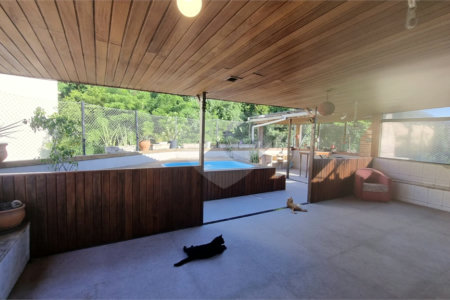 Casa de Vila à venda com 3 quartos, sendo 2 suítes,  em Tijuca, Rio de Janeiro, RJ