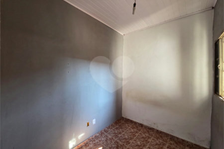 Casa à venda com 2 quartos em Jardim Vieira de Moraes, Itapetininga, SP