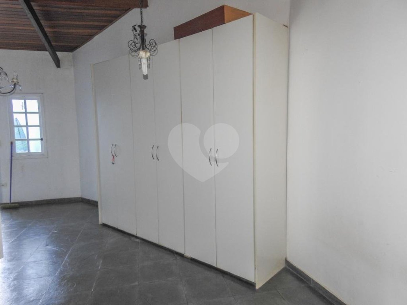 Casa Térrea à venda com 4 quartos, sendo 2 suítes, em Jardim das Bandeiras, São Paulo, SP