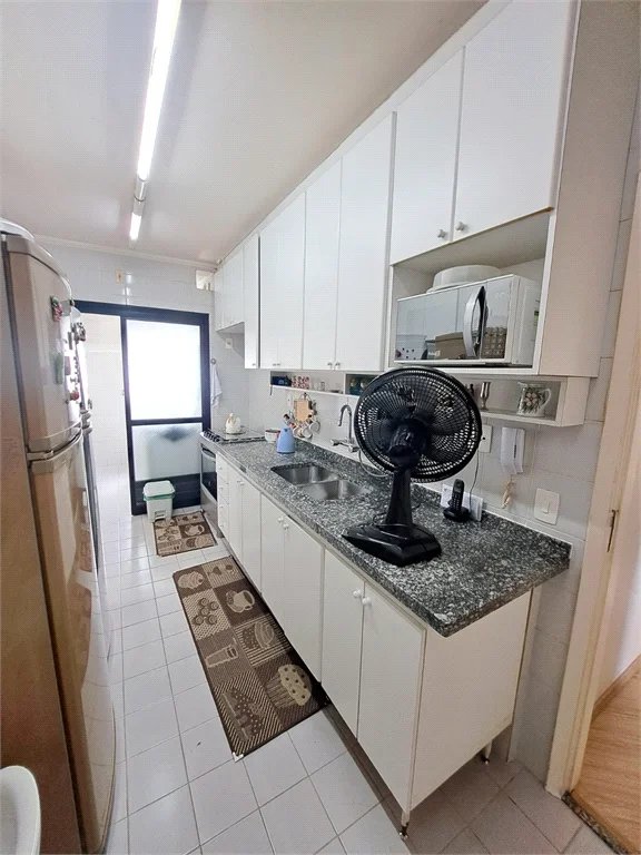 Apartamento à venda com 3 suítes em Vila Suzana, São Paulo, SP
