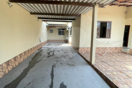 Casa à venda com 5 quartos, sendo 2 suítes, em Campo Grande, Rio de Janeiro, RJ