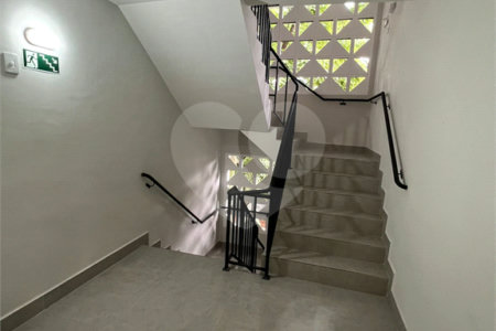 Apartamento à venda com 1 quarto em Vila Medeiros, São Paulo, SP