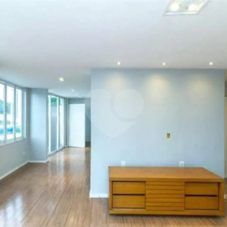 Cobertura à venda com 2 quartos, sendo 1 suíte, em Botafogo, Rio de Janeiro, RJ