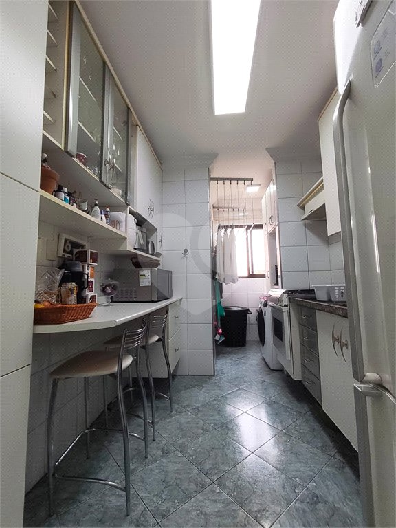 Apartamento à venda com 3 quartos, sendo 1 suíte,  em Vila Monumento, São Paulo, SP