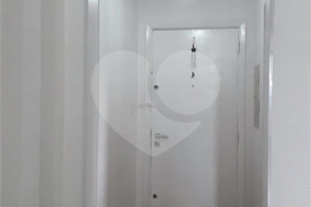 Apartamento à venda com 2 quartos em Santa Cecília, São Paulo, SP