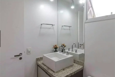 Apartamento à venda com 2 quartos, sendo 1 suíte, em Vila Andrade, São Paulo, SP