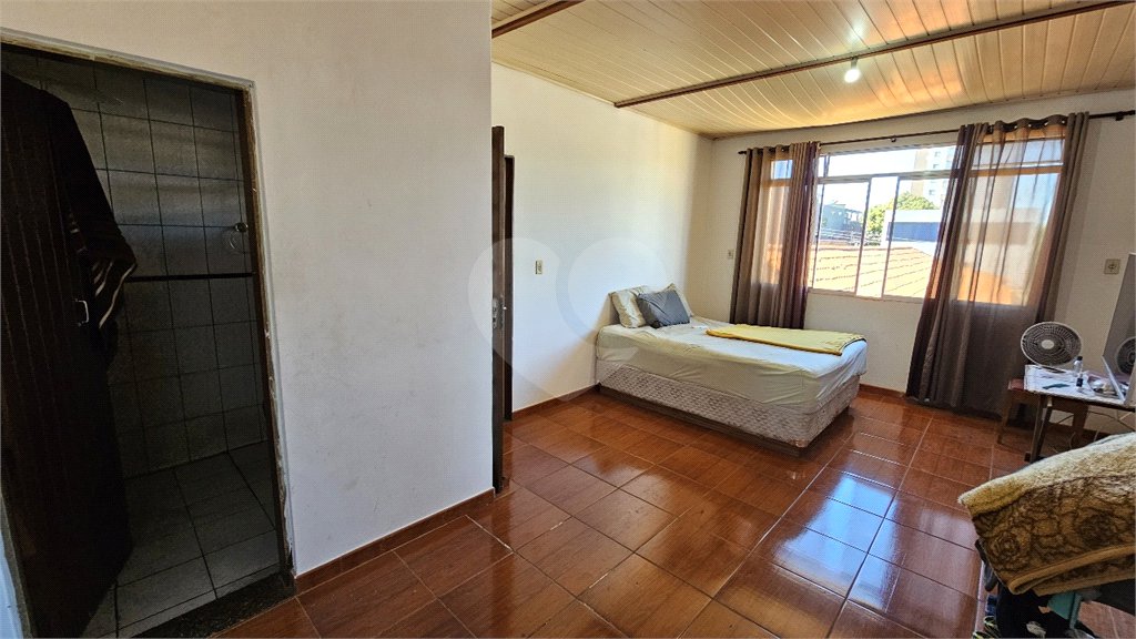 Casa à venda com 2 quartos, sendo 1 suíte, em Jaguaribe, Osasco, SP
